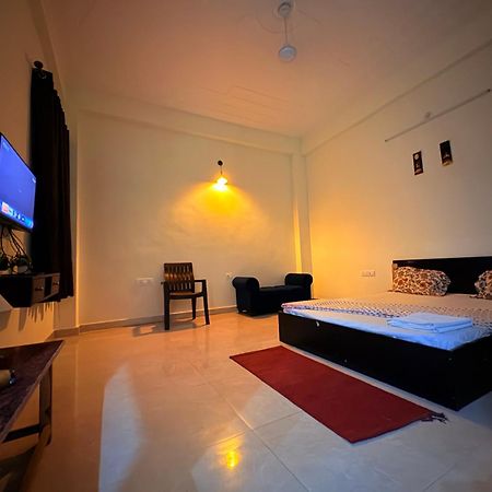 Atulyam Stays Sushant Golf City Lucknow Ngoại thất bức ảnh