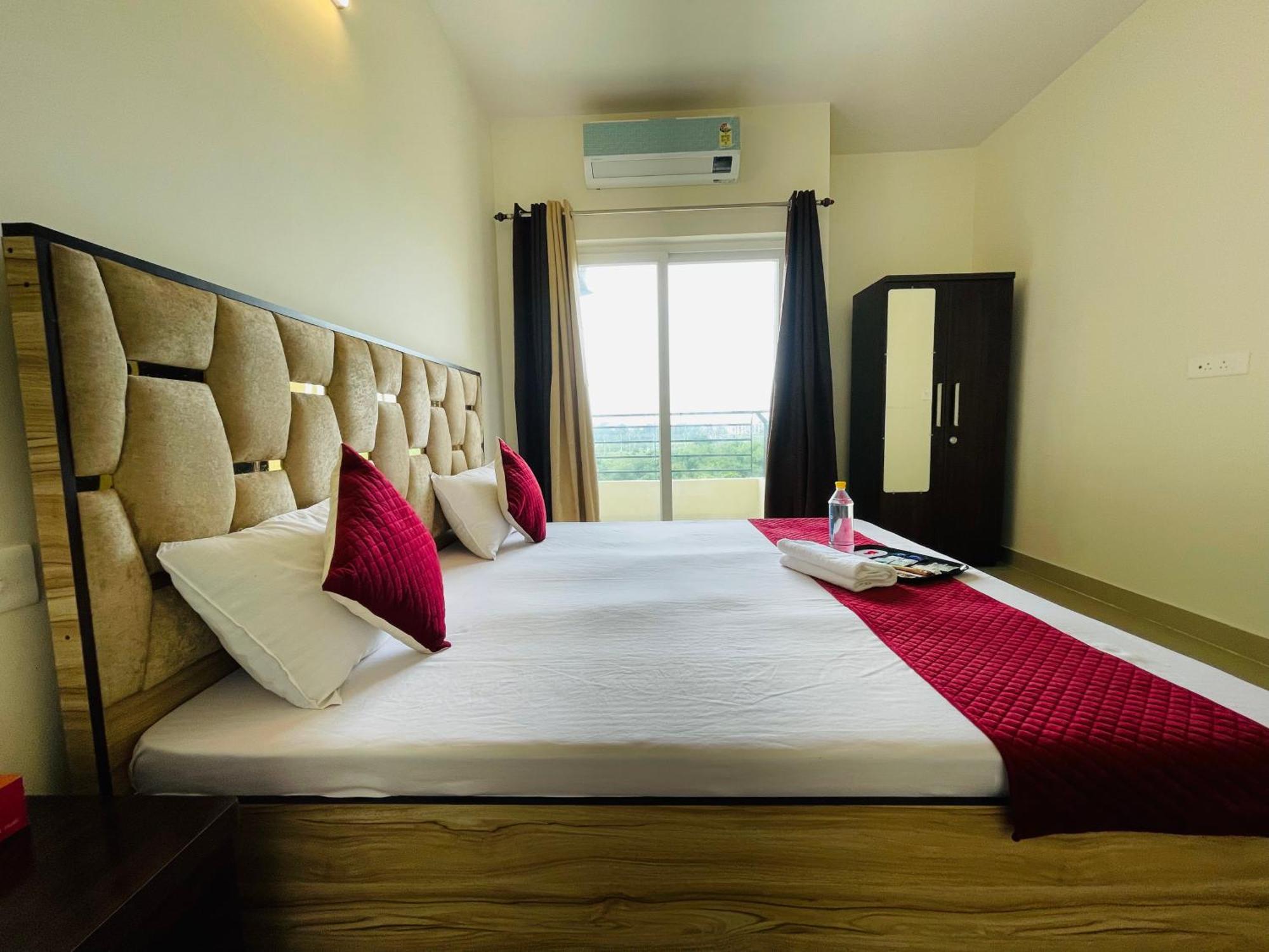 Atulyam Stays Sushant Golf City Lucknow Ngoại thất bức ảnh