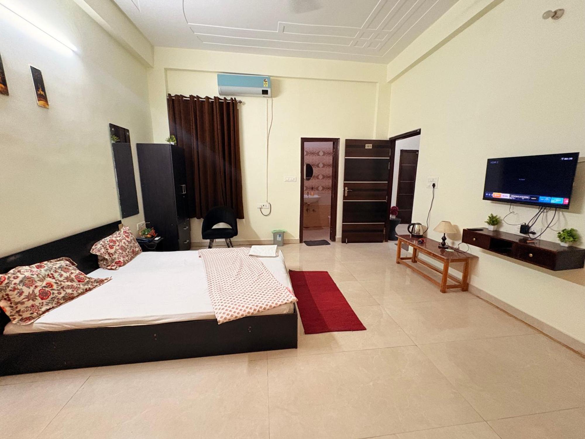 Atulyam Stays Sushant Golf City Lucknow Ngoại thất bức ảnh