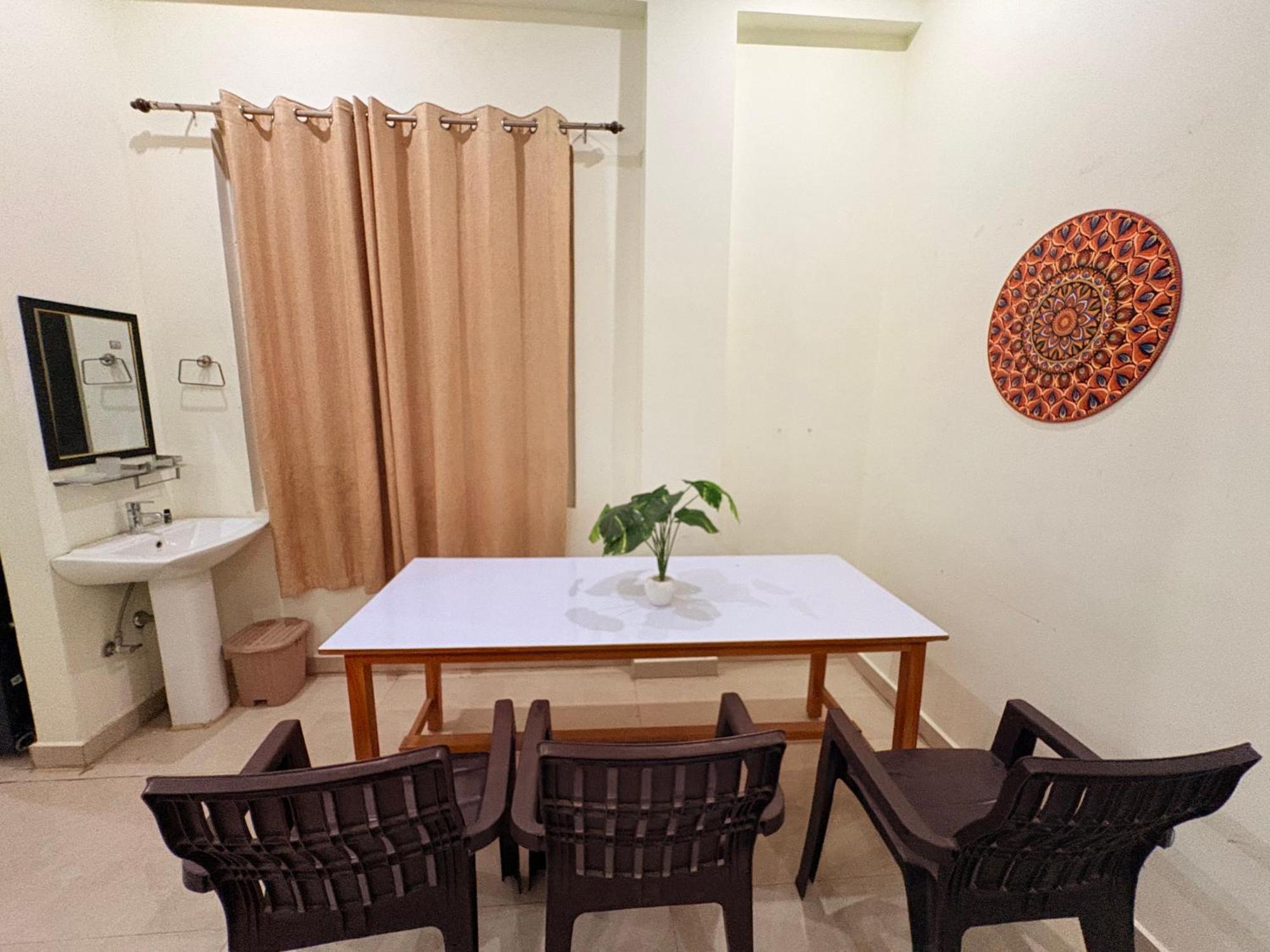 Atulyam Stays Sushant Golf City Lucknow Ngoại thất bức ảnh
