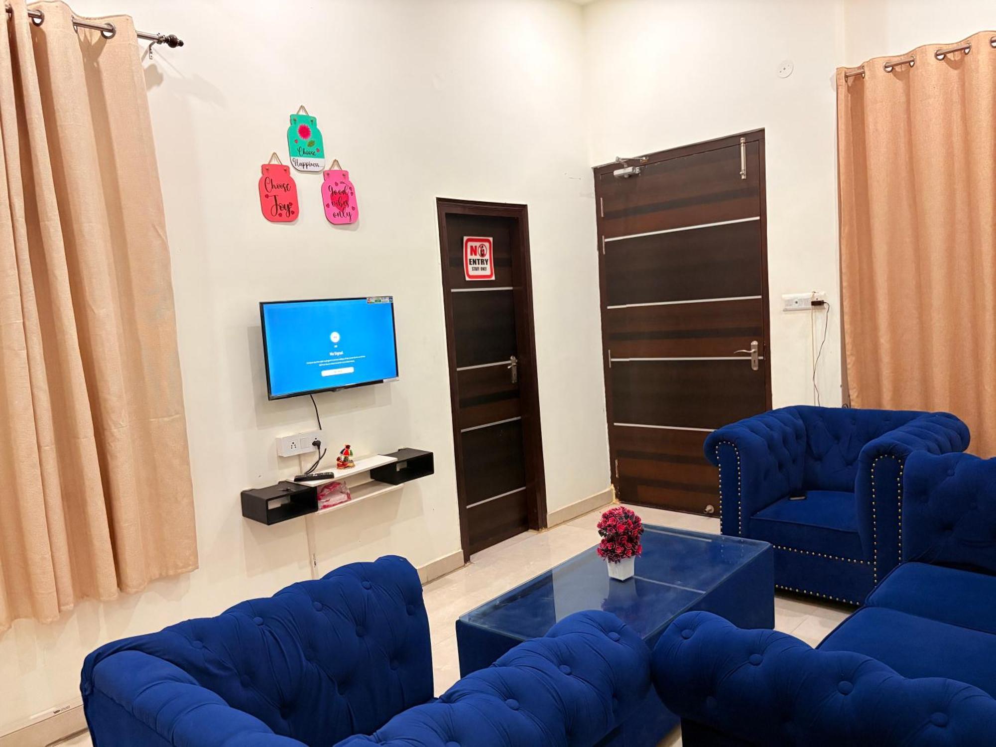 Atulyam Stays Sushant Golf City Lucknow Ngoại thất bức ảnh