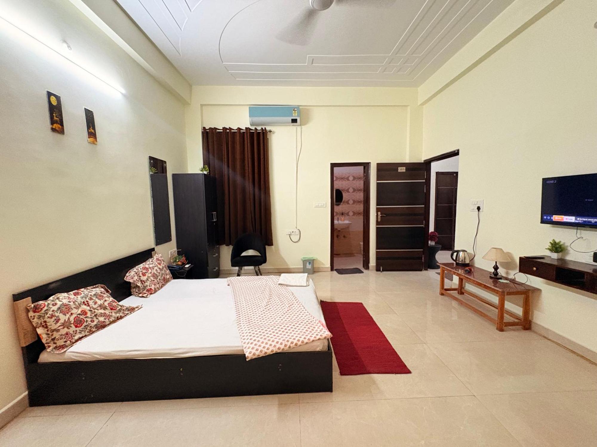 Atulyam Stays Sushant Golf City Lucknow Ngoại thất bức ảnh
